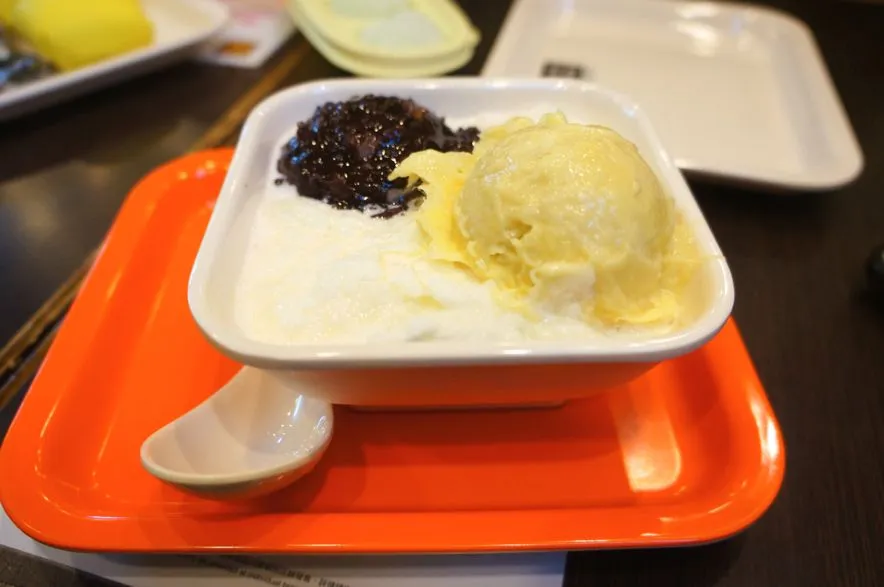 373 mango pancake