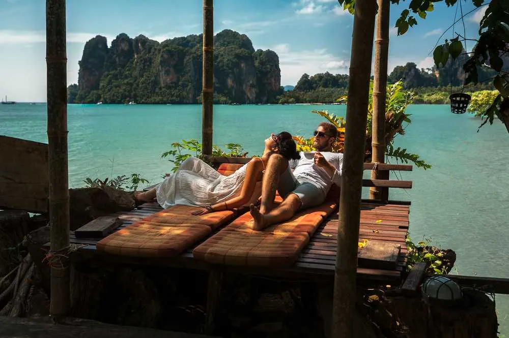 379 phuket spa massage