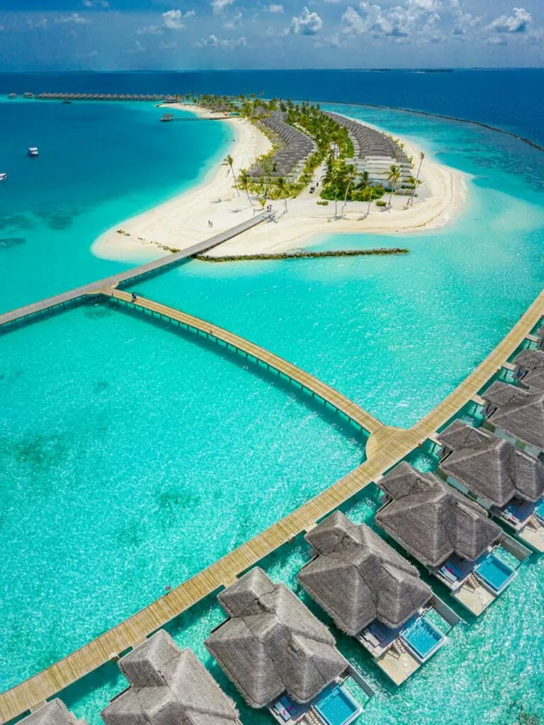 380 couple beach