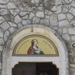 /img/383-tuscany-historic-town.webp