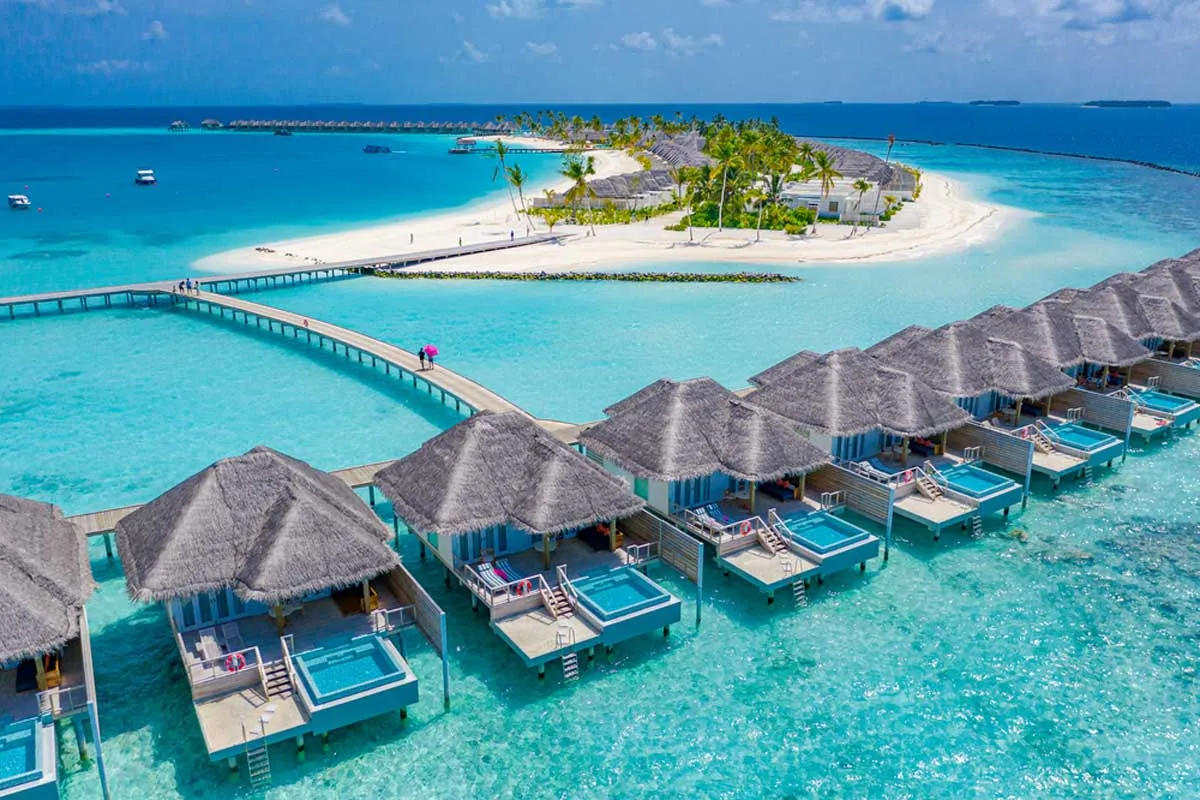 386 maldives sunset dinner