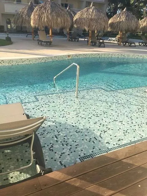 /img/393-punta-cana-resort-pool.webp