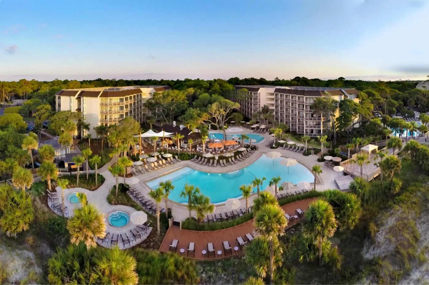 400 honeymoon resort sc couple