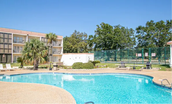 429 biloxi resort honeymoon