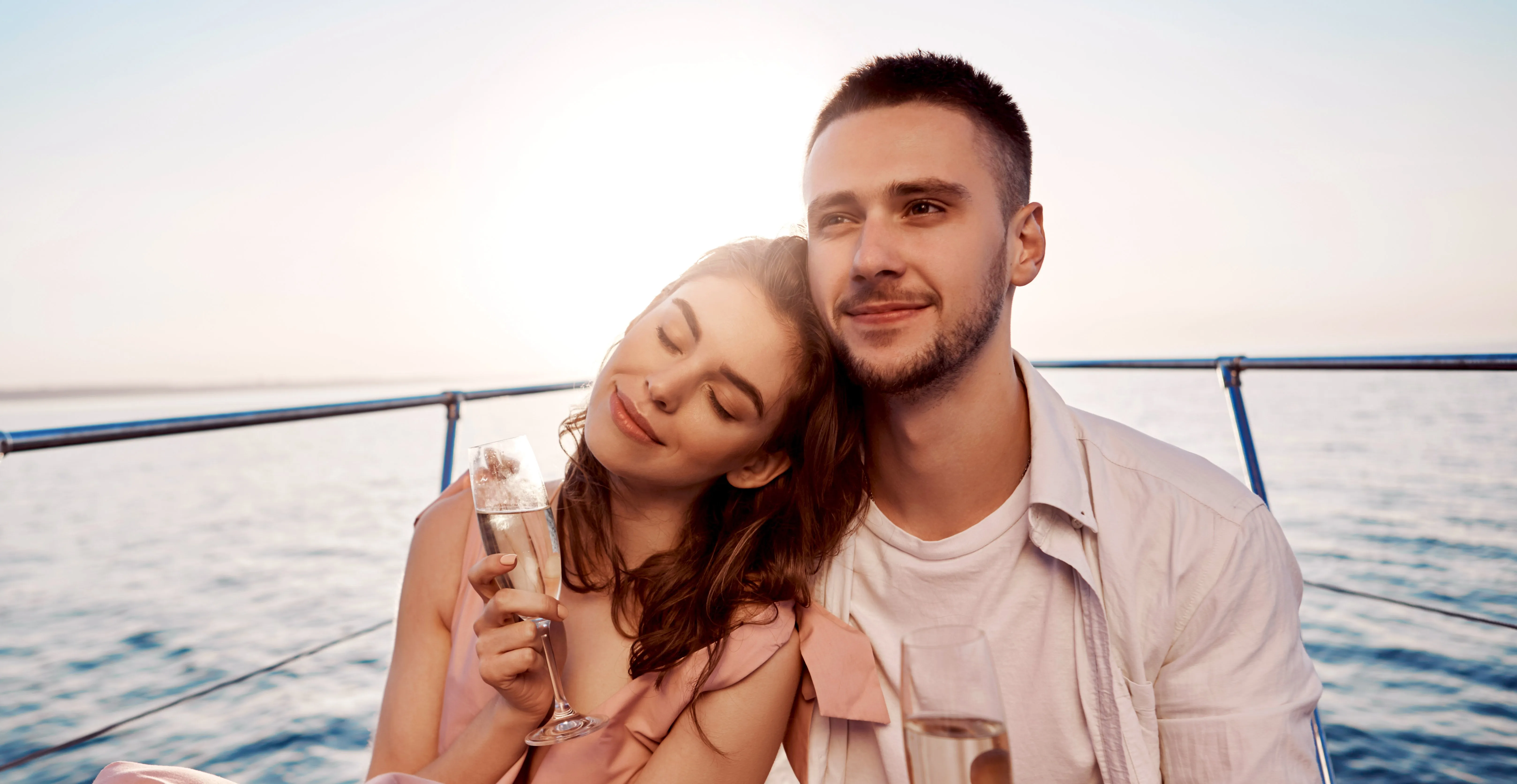 439 honeymoon couple beach