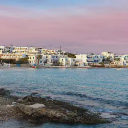 /img/441-greece-honeymoon-guide.webp