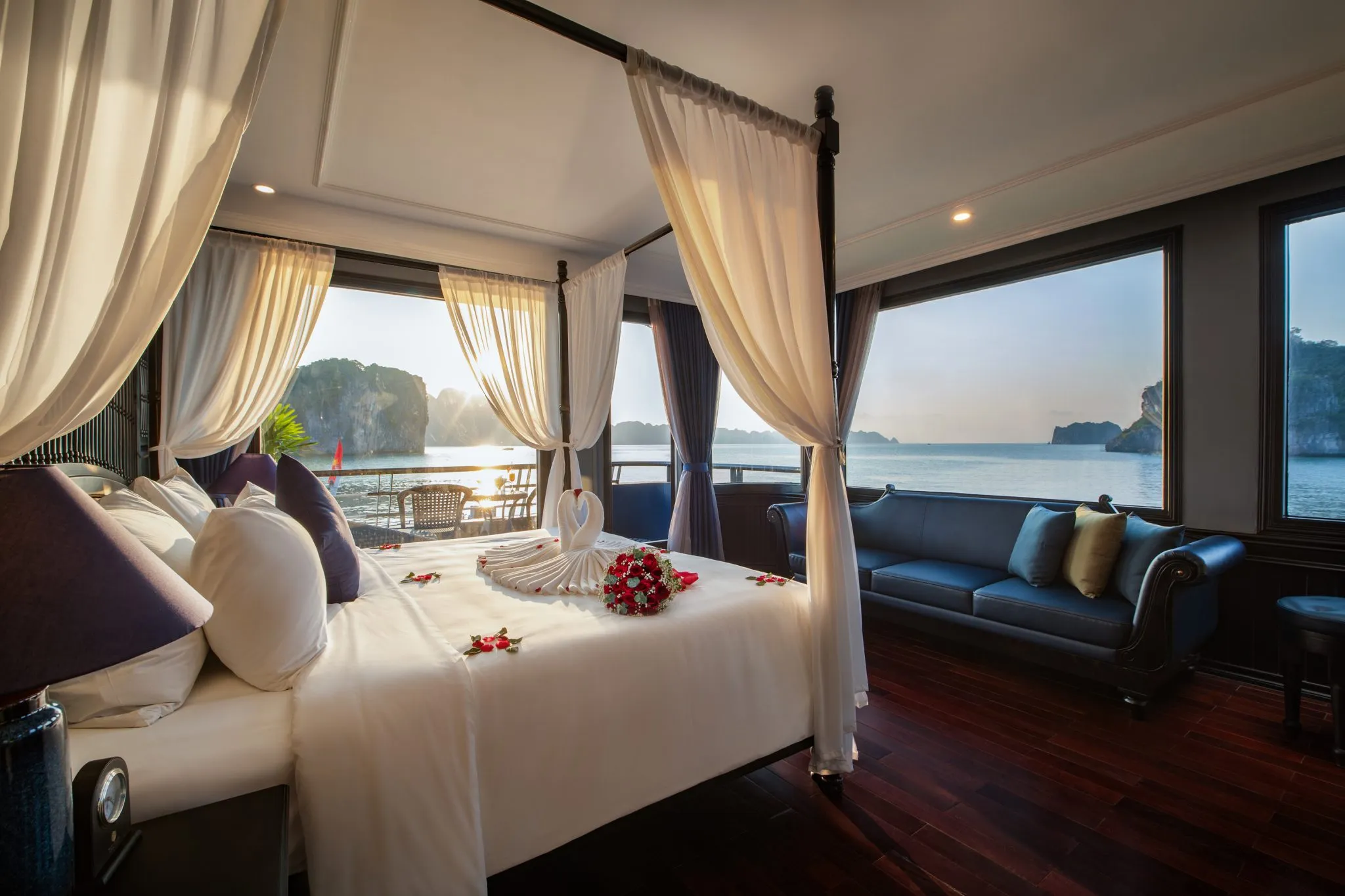 447 cruise honeymoon suite amenities