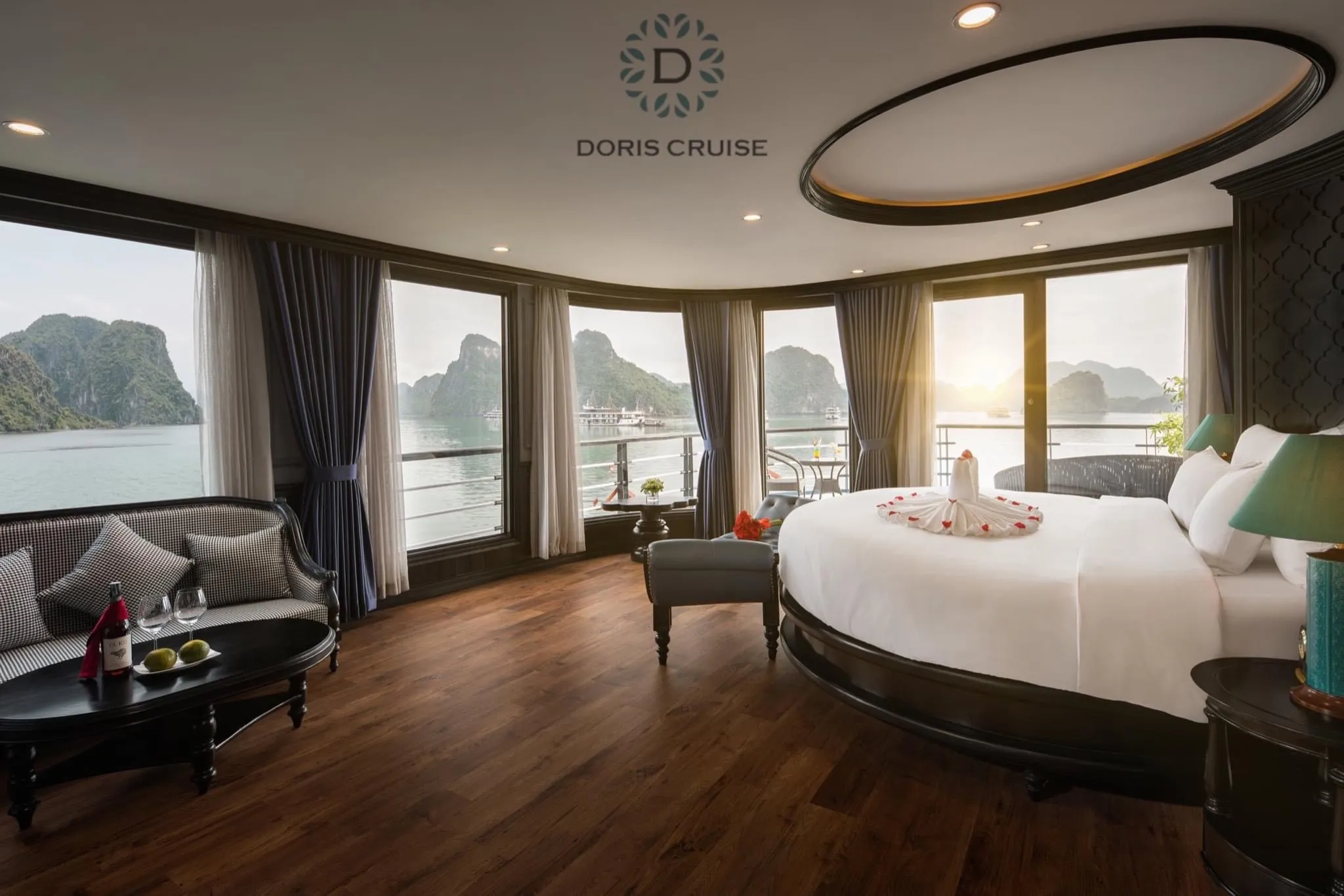 447 cruise honeymoon suite view