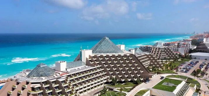 484 romantic dinner cancun