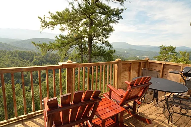 499 gatlinburg cabin hot tub