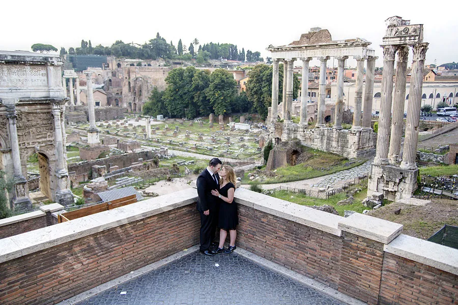 /img/501-rome-cavalieri-honeymoon.webp