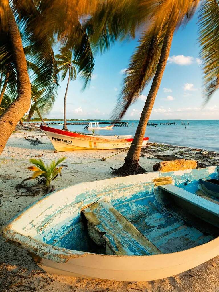 /img/512-holbox-island.webp