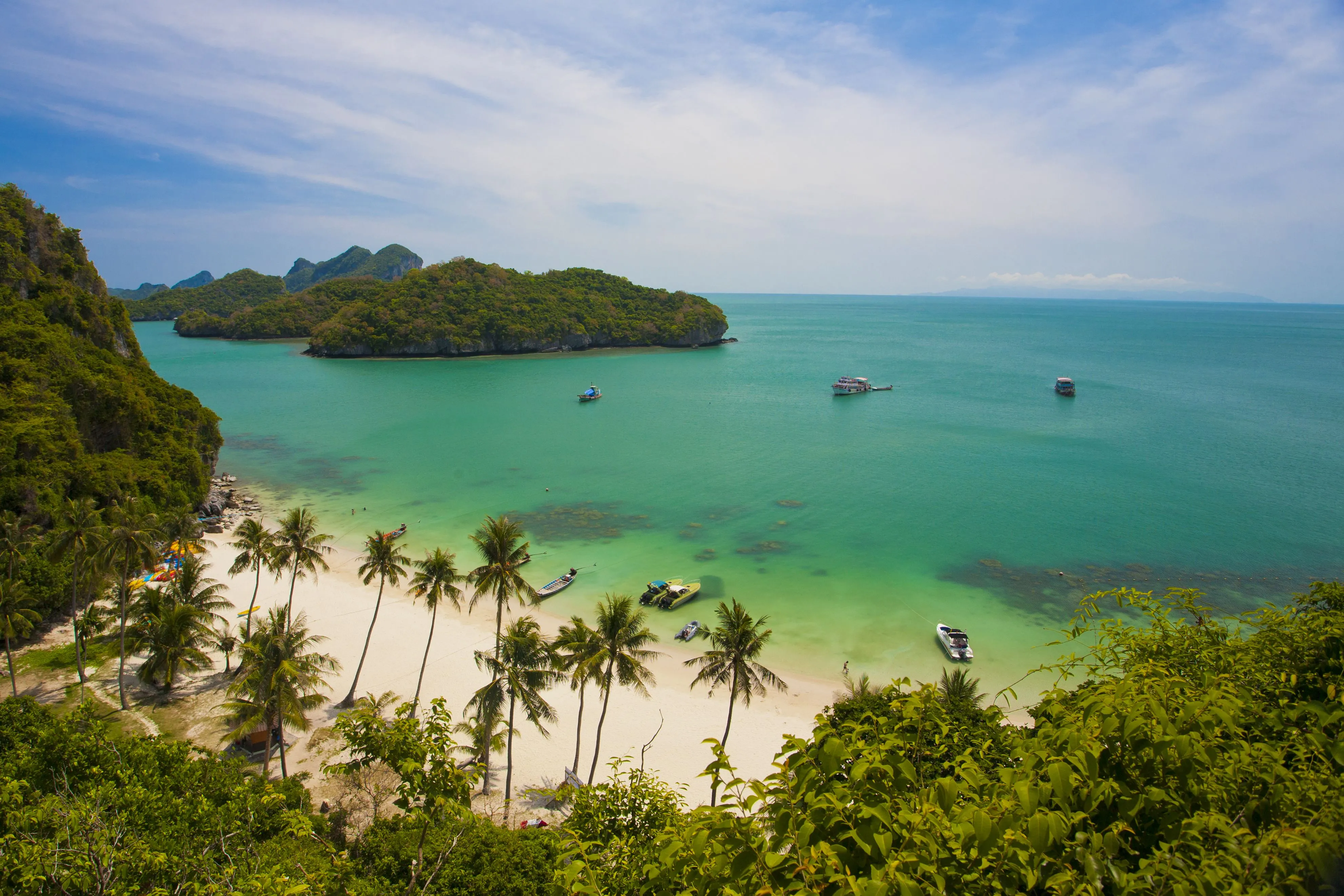/img/518-island-hopping.webp
