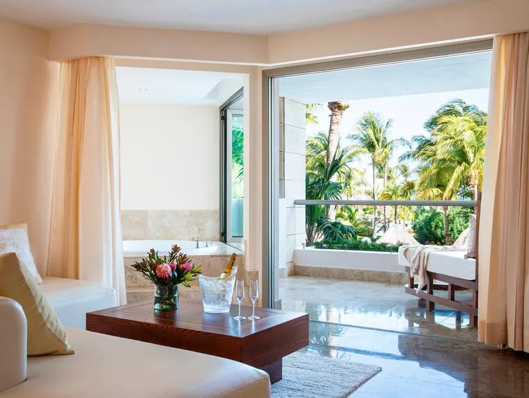 519 excellence playa mujeres excursion