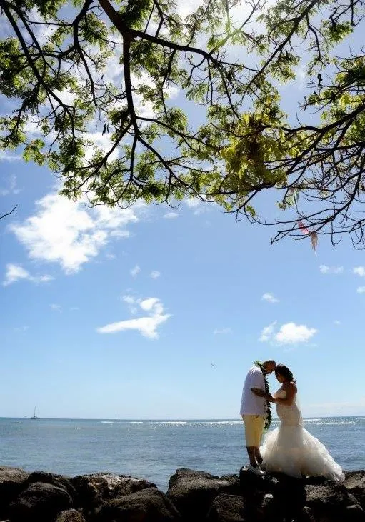 538 hawaiian wedding flowers