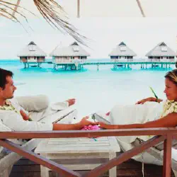 /img/544-bora-bora-packing.webp
