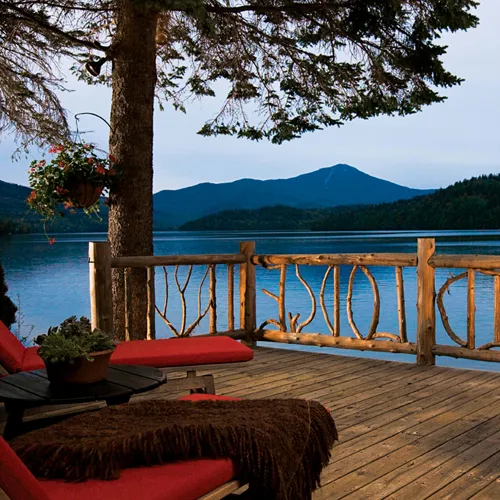 586 lakeside location views