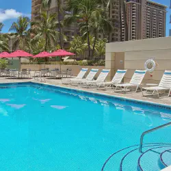 /img/614-hawaii-honeymoon-suite-four-seasons.webp