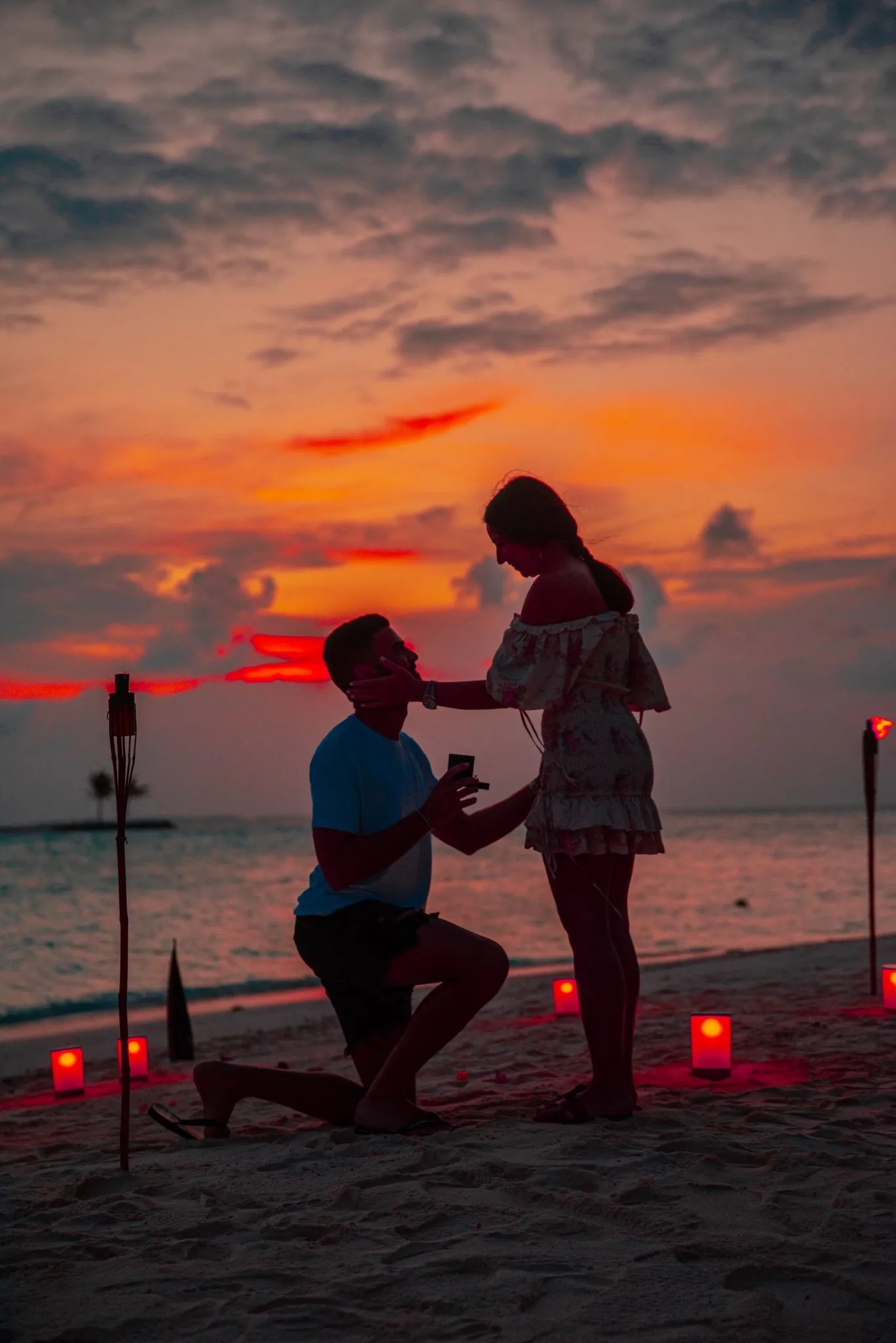 /img/620-honeymoon-planning.webp