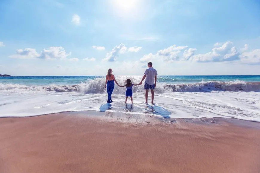 626 family honeymoon beach