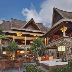 /img/628-mauritius-sunset.webp