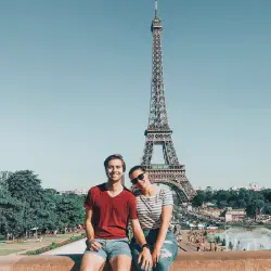 /img/639-planning-honeymoon.webp