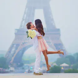 /img/656-paris-hotel-romantic.webp