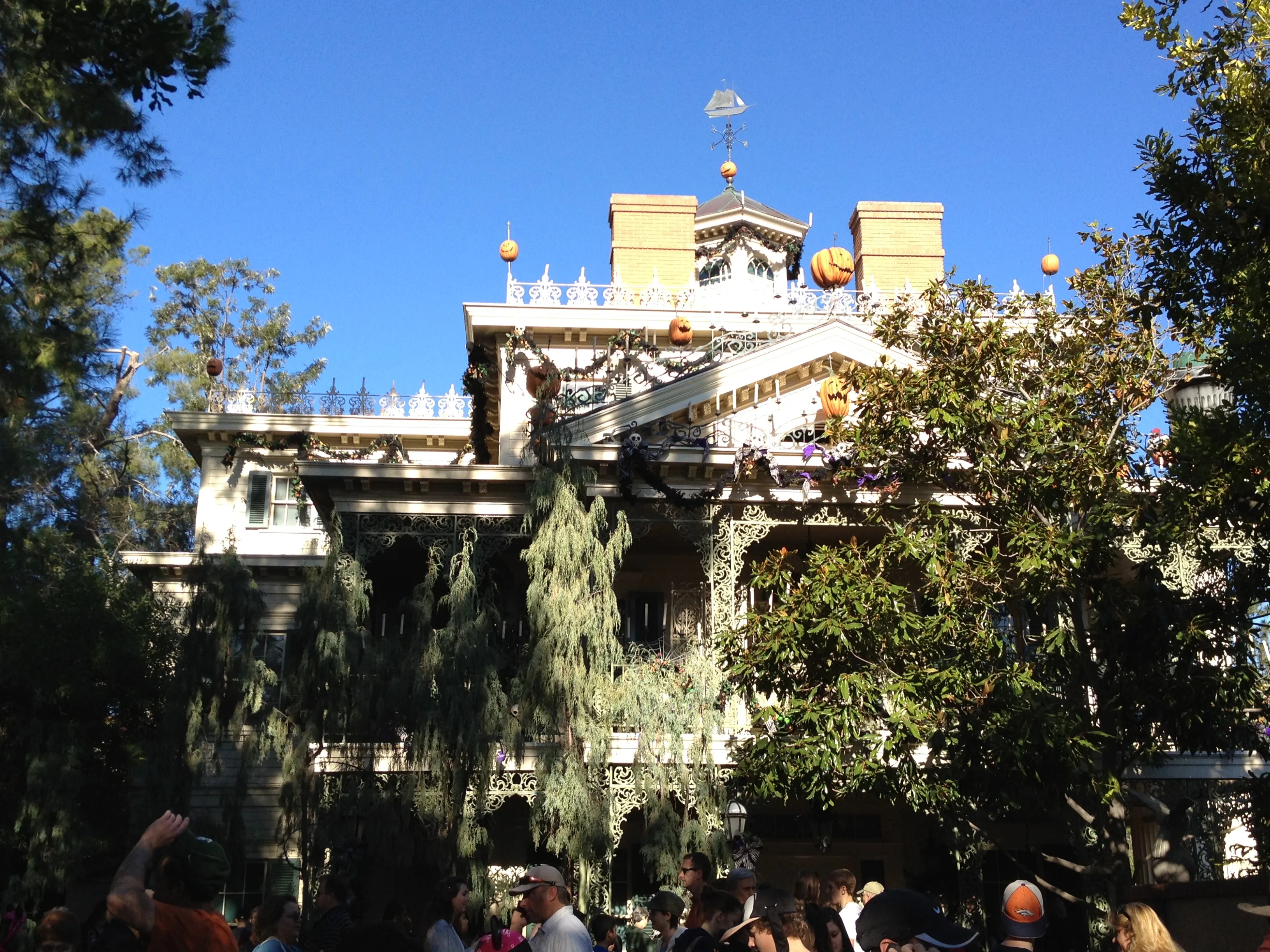 668 disneyland photopass