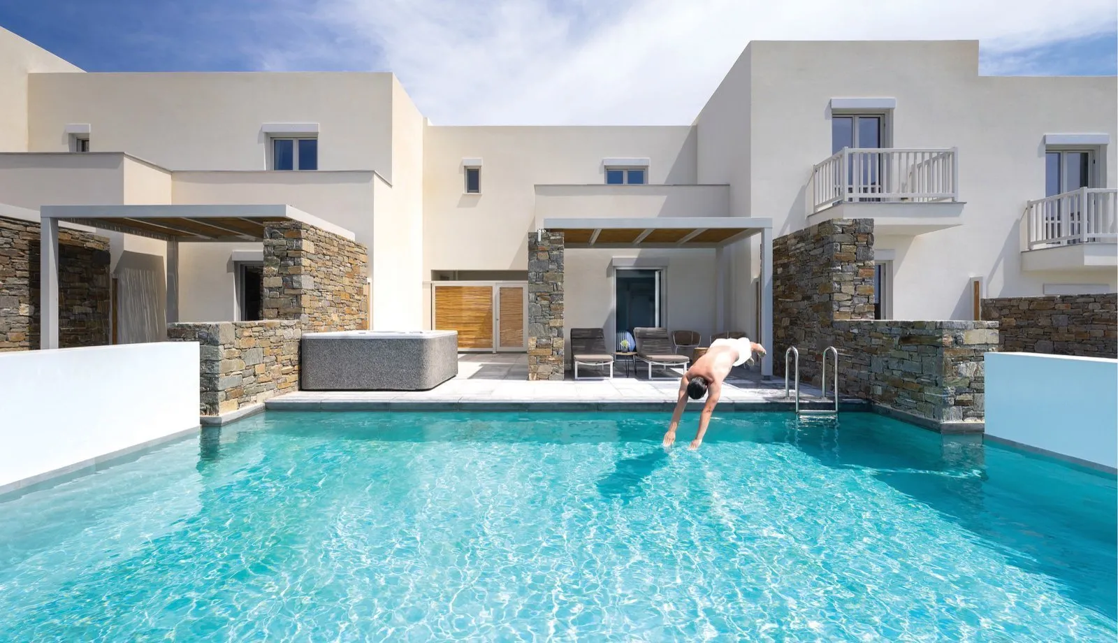 669 honeymoon private pool europe