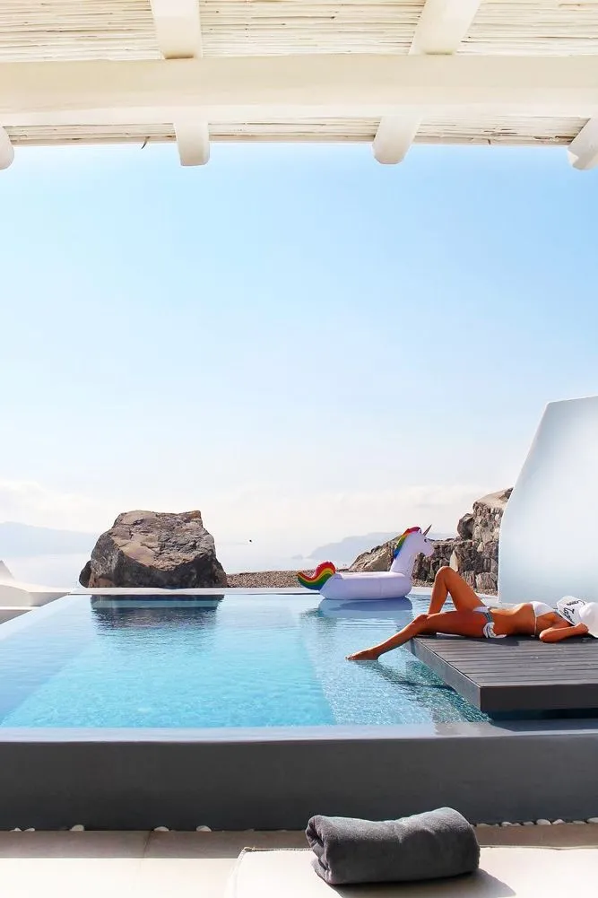 715 santorini honeymoon