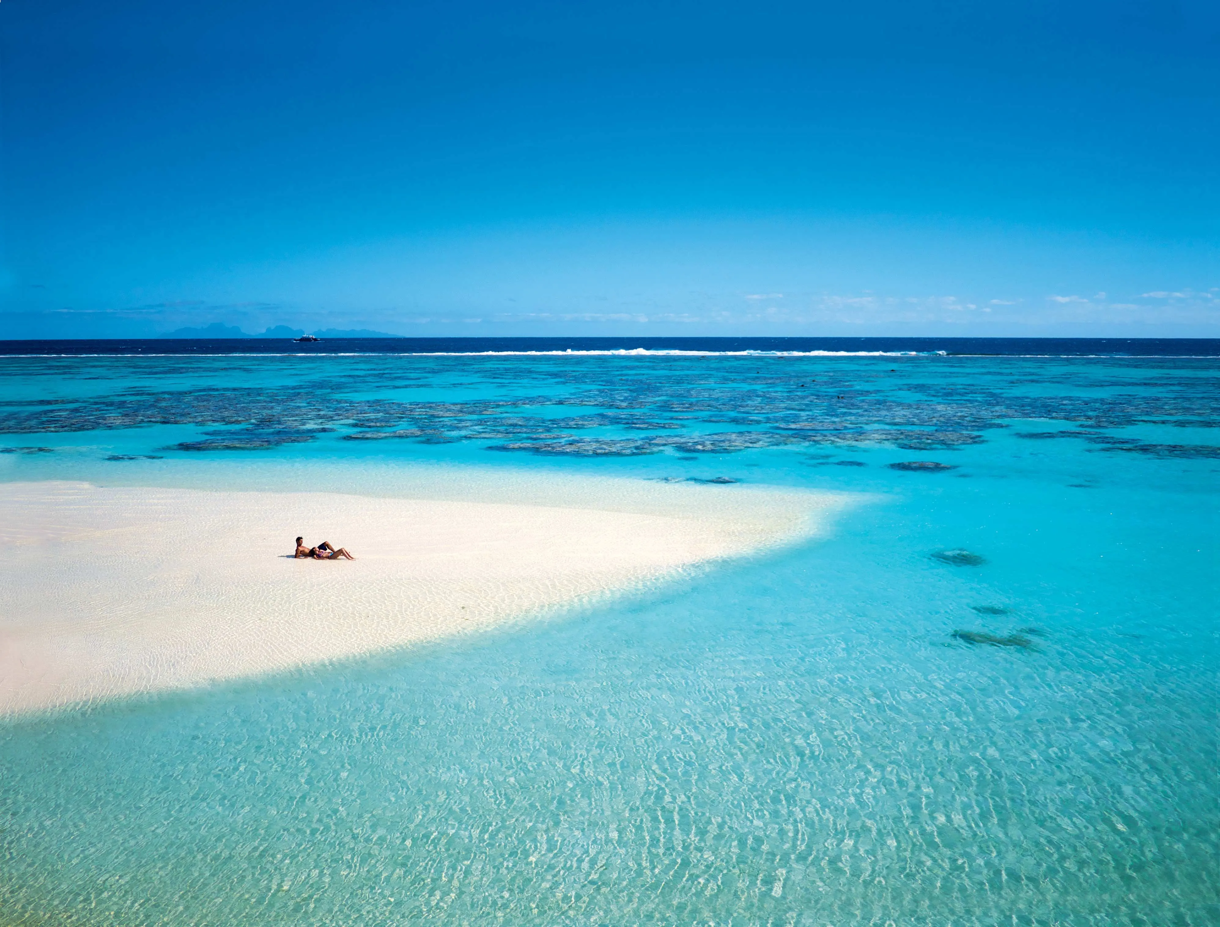 /img/716-bora-bora-honeymoon.webp