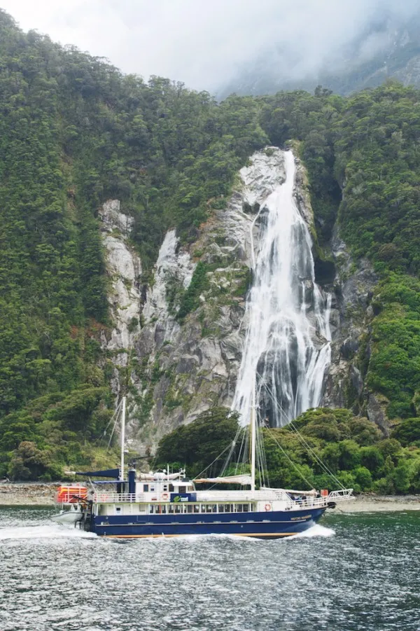 718 queenstown couple