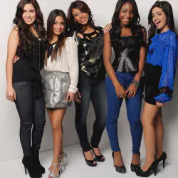 /img/728-fifth-harmony-album-cover.webp