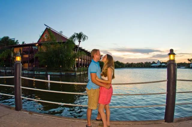 /img/732-disney-world-honeymoon-extras.webp