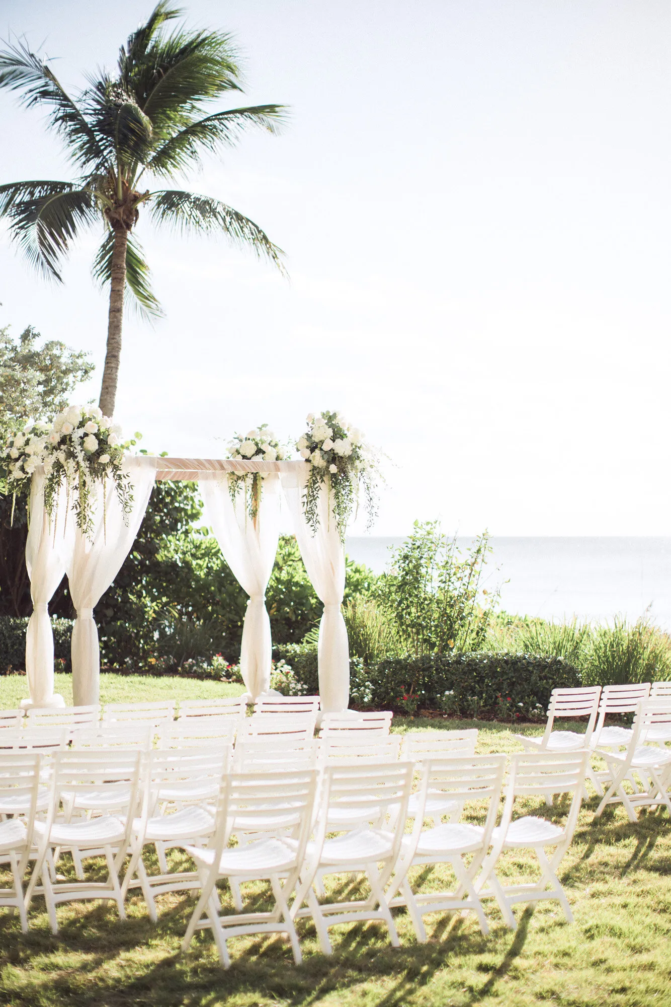 /img/736-packing-list-honeymoon.webp